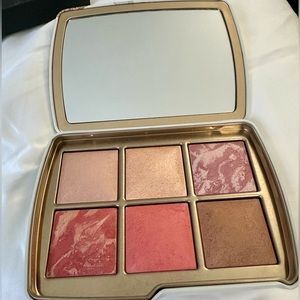 Hourglass Owl Ambient Lighting Edit Unlocked palette